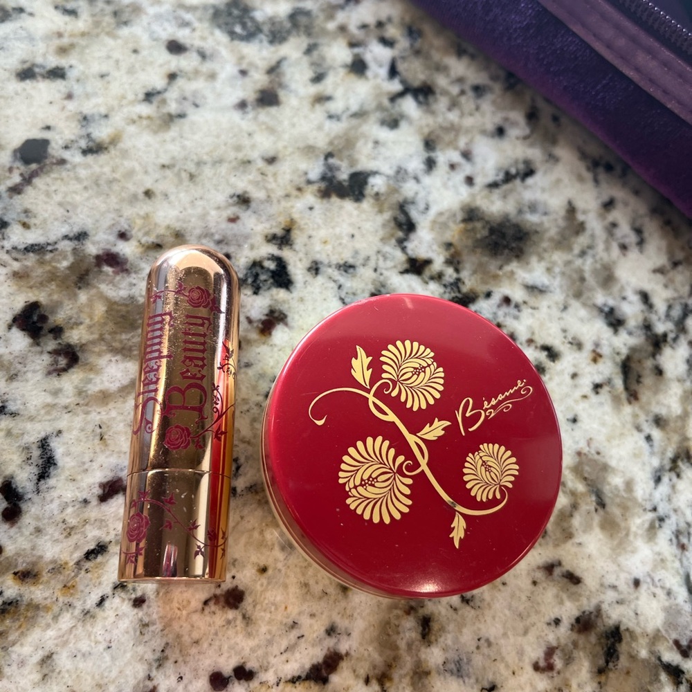 Besame cosmetics bundle